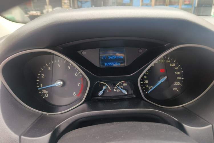 Used Ford Focus 2017 Hatchback 1.6L Manual Comfort Plus SmartDrive Edition Odometer Close Up