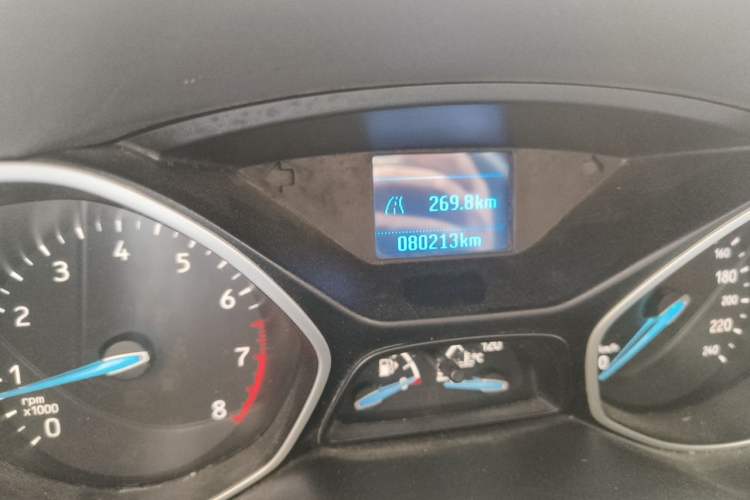 Used Ford Focus 2017 Sedan 1.6L Manual Comfort Plus SmartDrive Edition Odometer Close Up