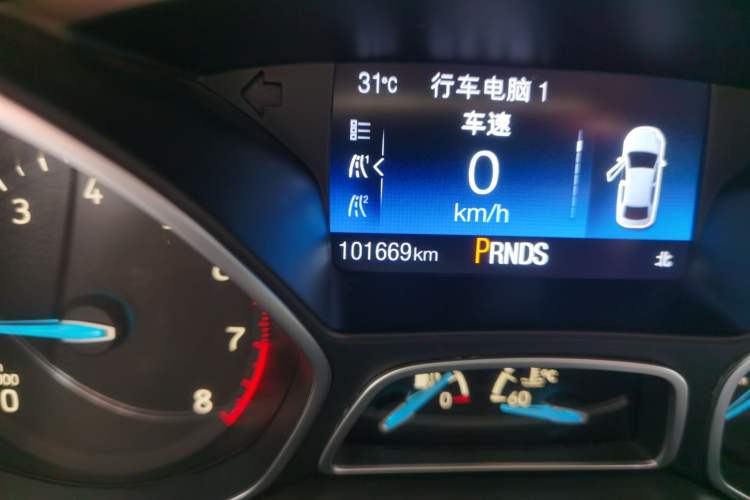 Used Ford Focus 2017 Hatchback EcoBoost 180 Automatic Elite Model Odometer Close Up