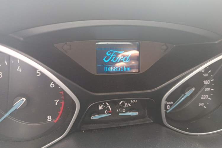 Used Ford Focus 2017 Hatchback 1.6L Automatic Comfort Plus SmartDrive Edition Odometer Close Up