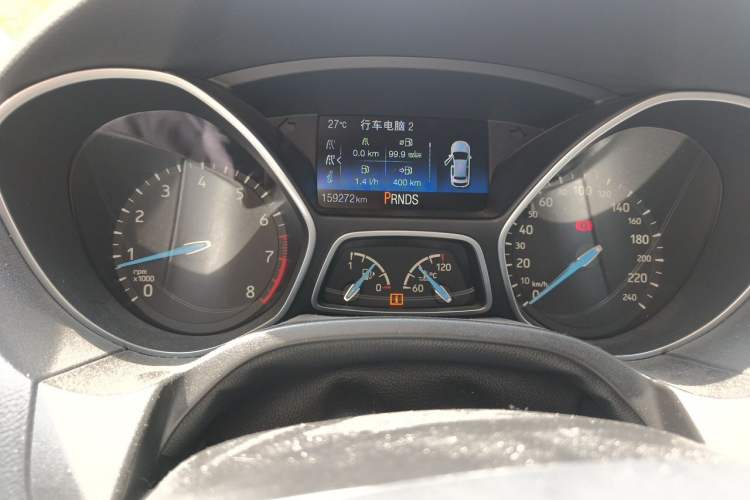 Used Ford Focus 2017 Hatchback EcoBoost 180 Automatic Sport Model Odometer Close Up