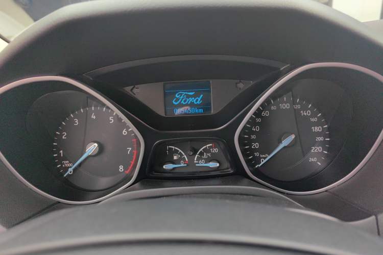 Used Ford Focus 2017 Hatchback 1.6L Automatic Comfort Plus SmartDrive Edition Odometer Close Up
