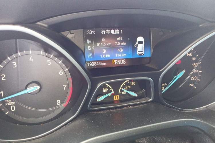 Used Ford Focus 2017 Sedan EcoBoost 180 Automatic Elite Model Odometer Close Up