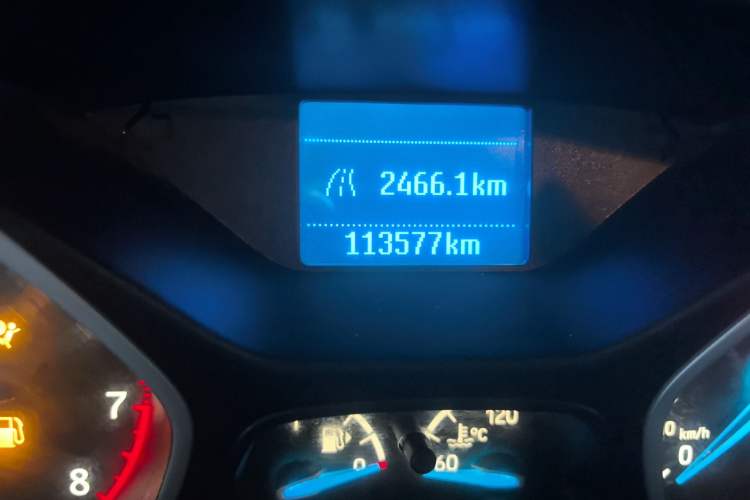 Used Ford Focus 2017 Sedan 1.6L Manual Comfort Plus SmartDrive Edition Odometer Close Up