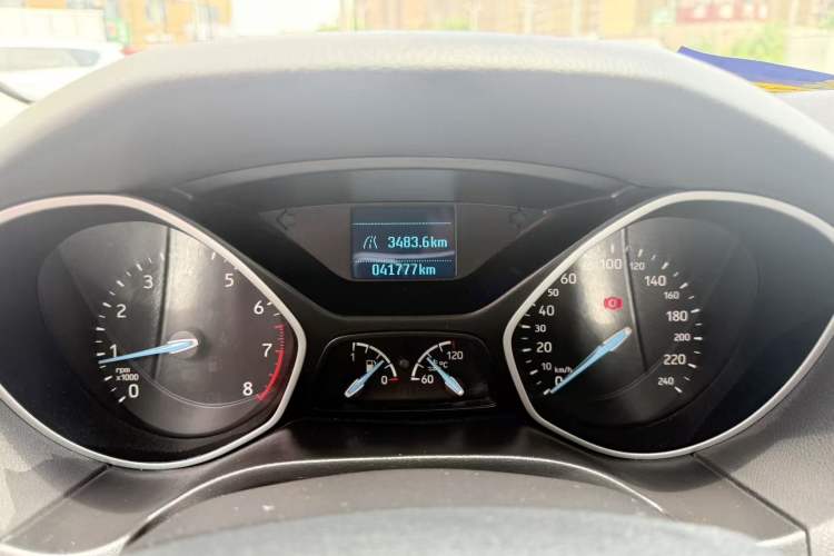 Used Ford Focus 2017 Hatchback 1.6L Manual Comfort Plus SmartDrive Edition Odometer Close Up