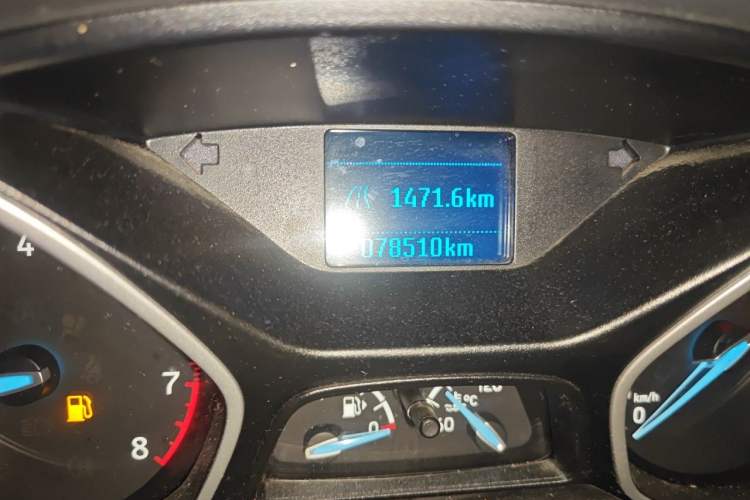 Used Ford Focus 2017 Sedan 1.6L Manual Comfort Plus SmartDrive Edition Odometer Close Up