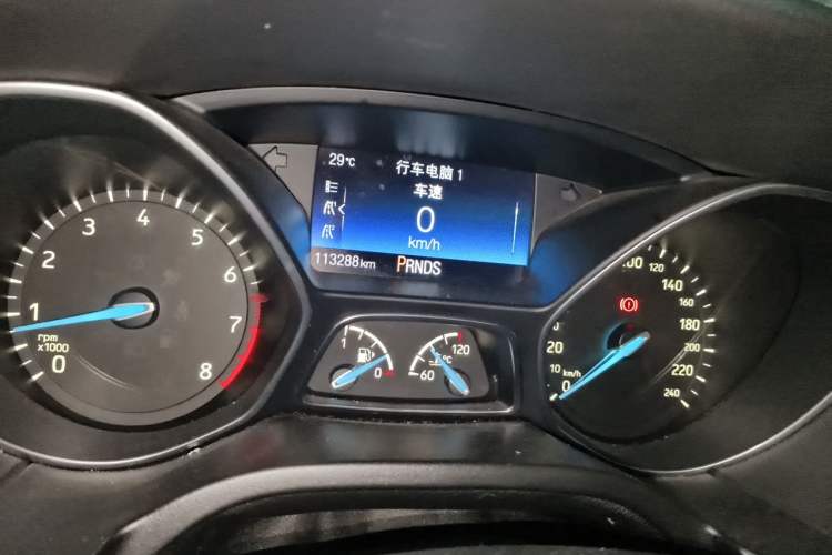 Used Ford Focus 2017 Sedan EcoBoost 180 Automatic Elite Model Odometer Close Up