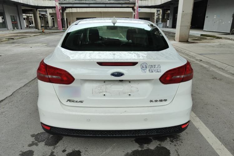 Used Ford Focus 2017 Sedan 1.6L Manual Fashion Edition Smart Drive Version Rear