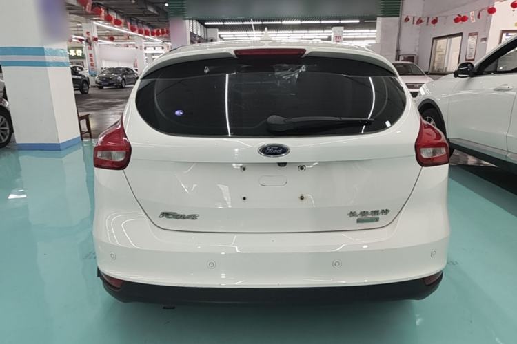 Used Ford Focus 2017 Hatchback EcoBoost 125 Automatic - Ultra-Powerful Style Edition with Smart Drive Features Rear