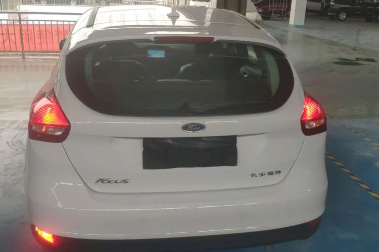 Used Ford Focus 2017 Hatchback 1.6L Automatic Fashion Edition Smart Drive Version Rear