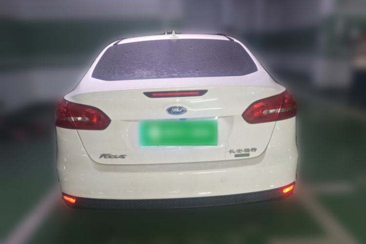 Used Ford Focus 2017 Sedan EcoBoost 125 Automatic Supreme Style SmartDrive Edition Rear