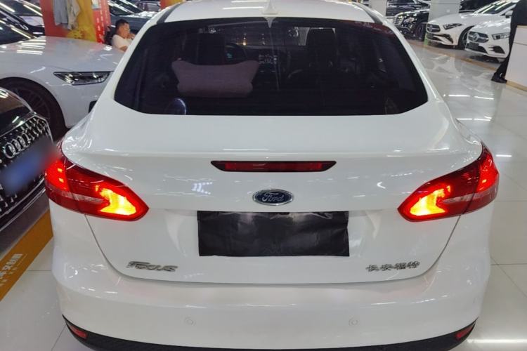 Used Ford Focus 2017 Sedan 1.6L Automatic Fashion Edition Smart Drive Version Rear