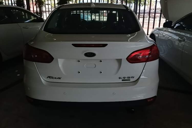 Used Ford Focus 2017 Sedan EcoBoost 180 Automatic Elite Model Rear