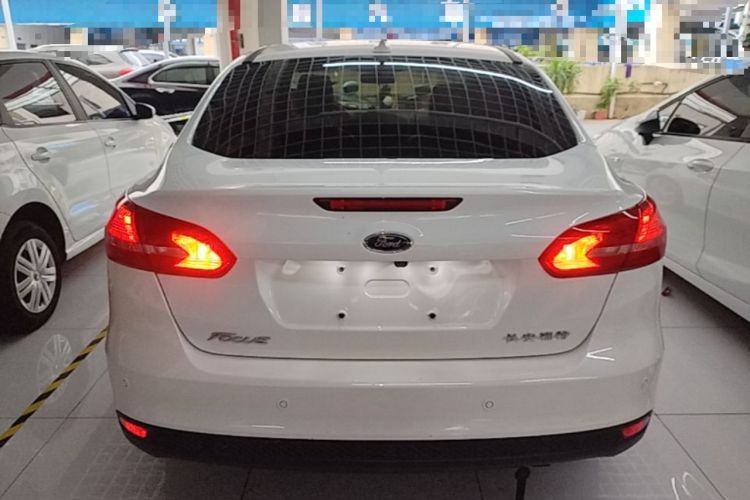 Used Ford Focus 2017 Sedan 1.6L Manual Fashion Edition Smart Drive Version Rear