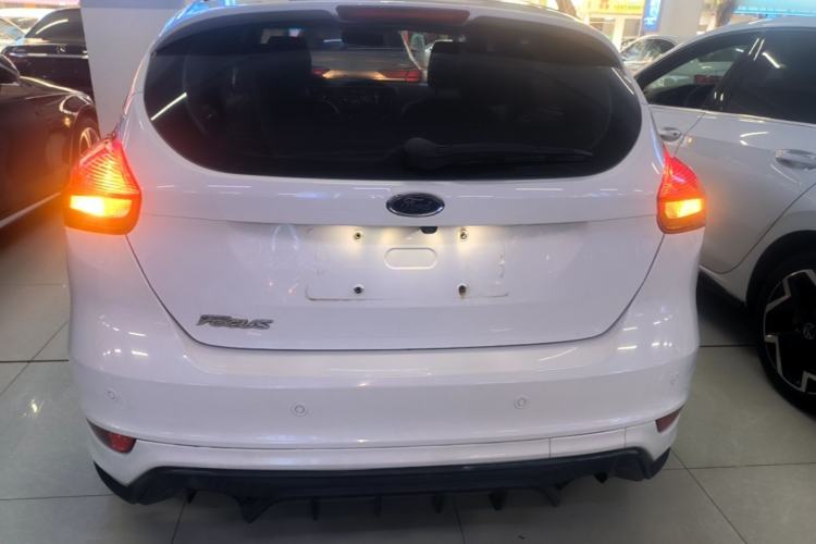 Used Ford Focus 2017 Hatchback 1.6L Automatic Fashion Edition Smart Drive Version Rear