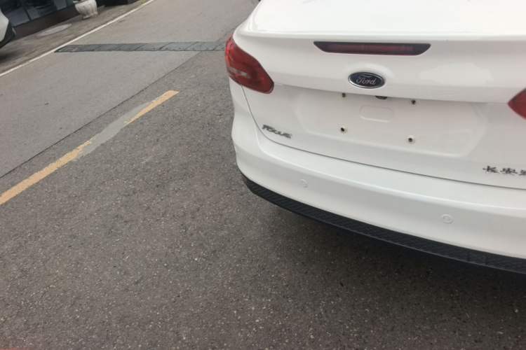 Used Ford Focus 2017 Sedan 1.6L Automatic Fashion Edition Smart Drive Version Rear