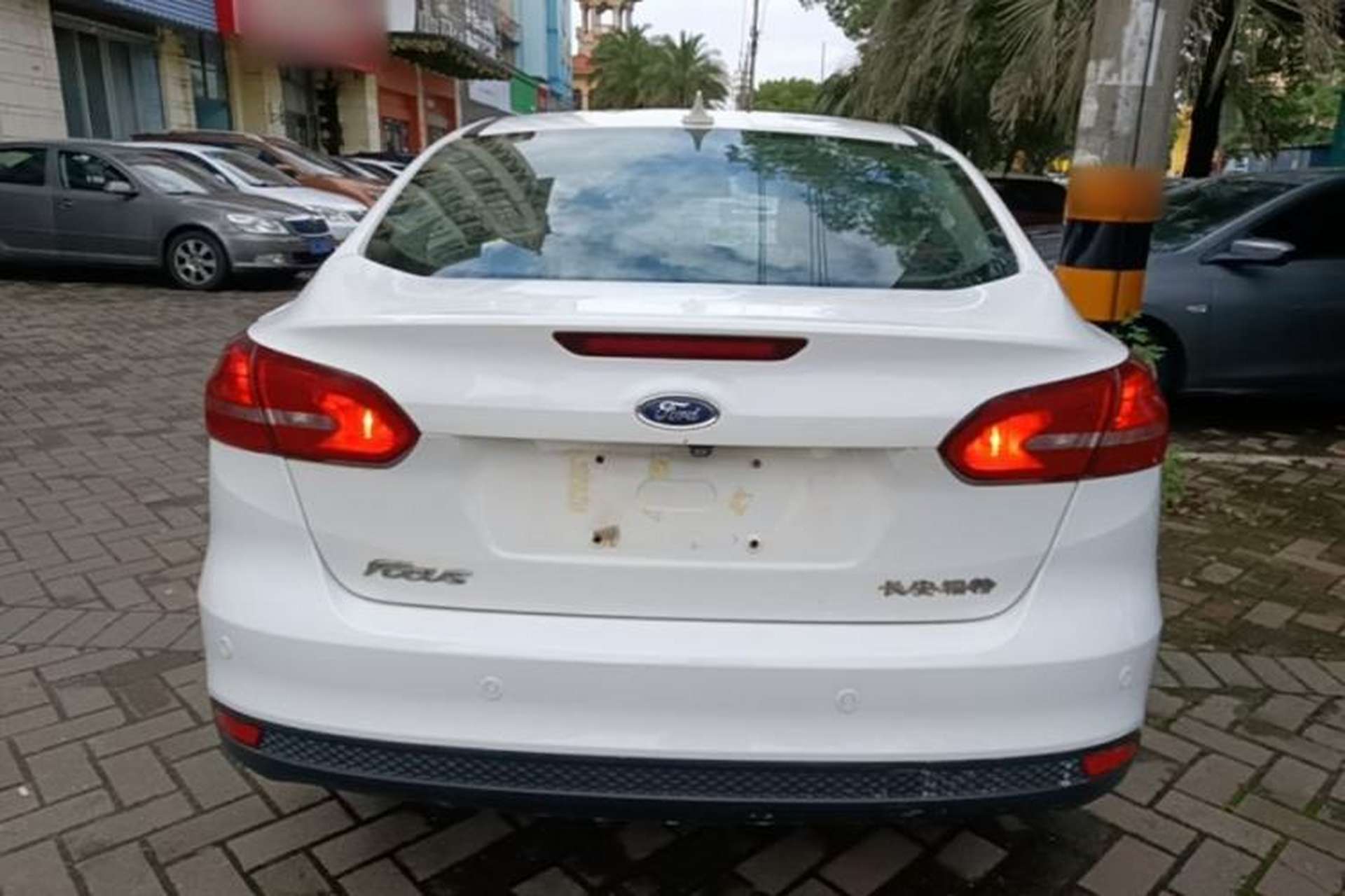 Used Ford Focus 2017 Sedan 1.6L Manual Fashion Edition Smart Drive Version Rear