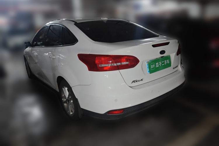 Used Ford Focus 2017 Sedan 1.6L Manual Fashion Edition Smart Drive Version Rear Left 45 Deg