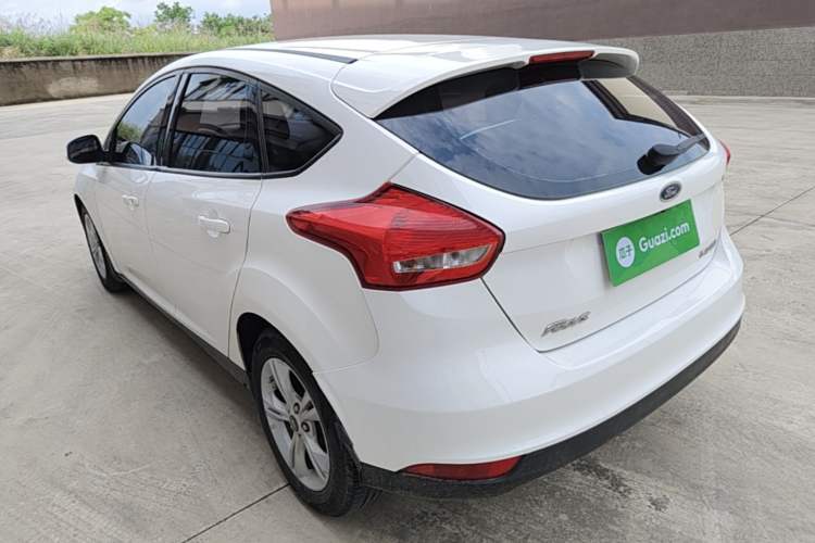 Used Ford Focus 2017 Hatchback 1.6L Automatic Comfort Plus SmartDrive Edition Rear Left 45 Deg