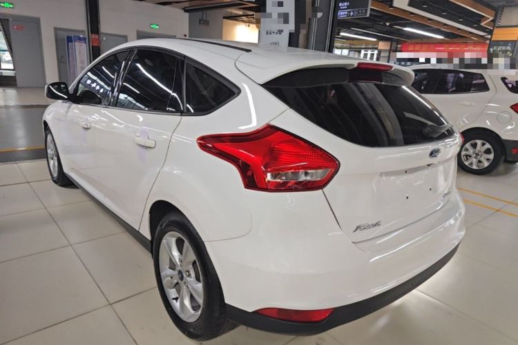 Used Ford Focus 2017 Hatchback 1.6L Automatic Comfort Plus SmartDrive Edition Rear Left 45 Deg