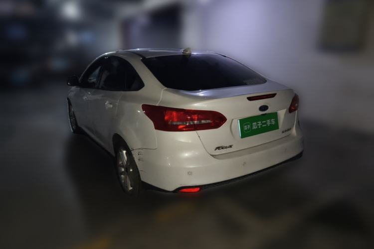 Used Ford Focus 2017 Sedan 1.6L Manual Fashion Edition Smart Drive Version Rear Left 45 Deg