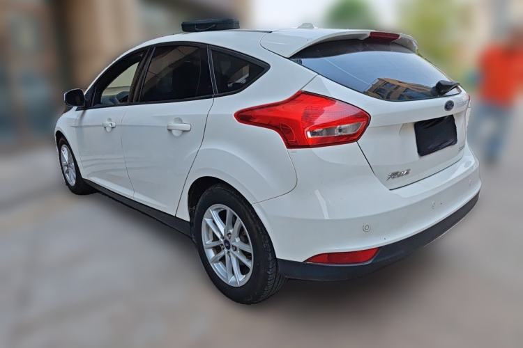 Used Ford Focus 2017 Hatchback 1.6L Automatic Fashion Edition Smart Drive Version Rear Left 45 Deg
