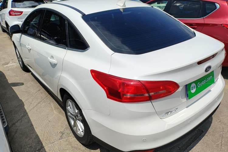 Used Ford Focus 2017 Sedan EcoBoost 180 Automatic Elite Model Rear Left 45 Deg