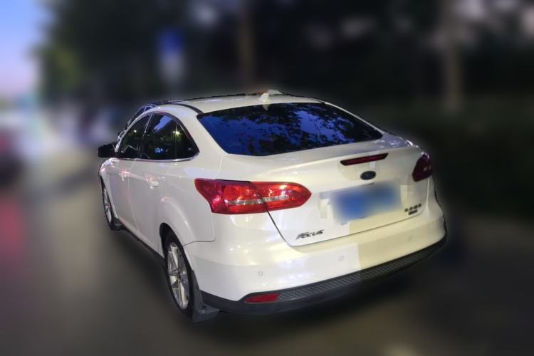 Used Ford Focus 2017 Sedan EcoBoost 180 Automatic Elite Model Rear Left 45 Deg