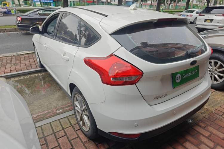 Used Ford Focus 2017 Hatchback 1.6L Automatic Fashion Edition Smart Drive Version Rear Left 45 Deg