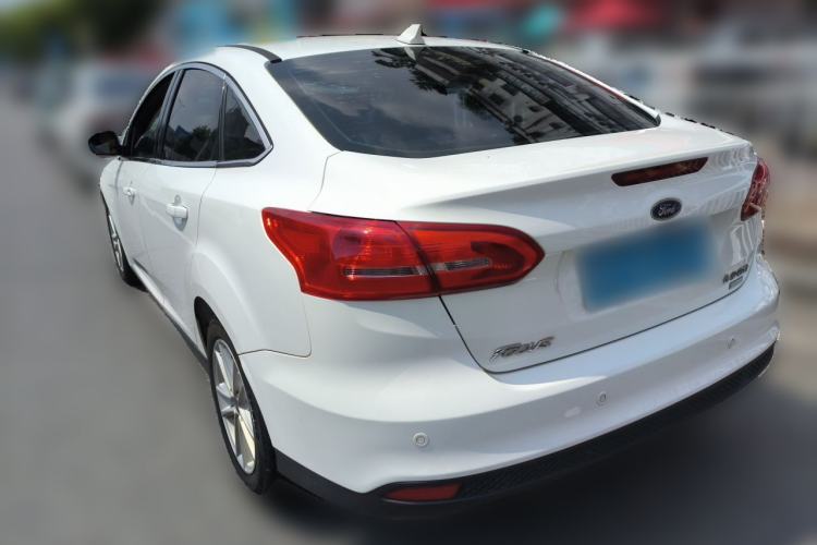 Used Ford Focus 2017 Sedan EcoBoost 125 Automatic Supreme Style SmartDrive Edition Rear Left 45 Deg