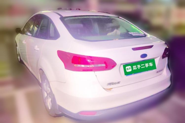 Used Ford Focus 2017 Sedan 1.6L Automatic Comfort Plus SmartDrive Edition Rear Left 45 Deg