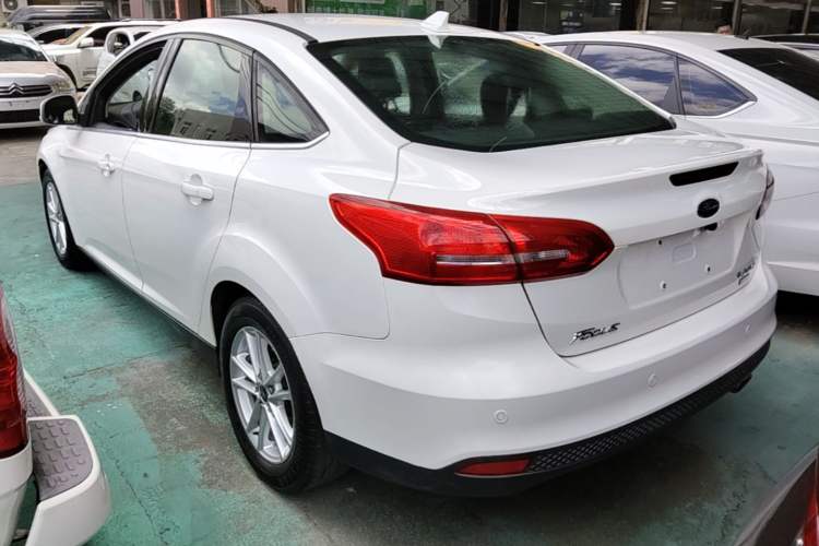 Used Ford Focus 2017 Sedan EcoBoost 180 Automatic Elite Model Rear Left 45 Deg