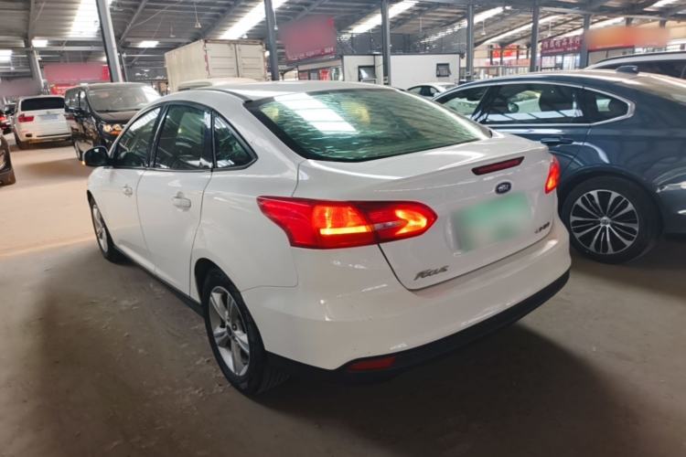 Used Ford Focus 2017 Sedan 1.6L Automatic Comfort Plus SmartDrive Edition Rear Left 45 Deg
