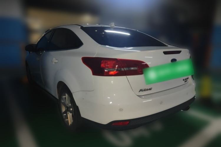Used Ford Focus 2017 Sedan EcoBoost 180 Automatic Elite Model Rear Left 45 Deg