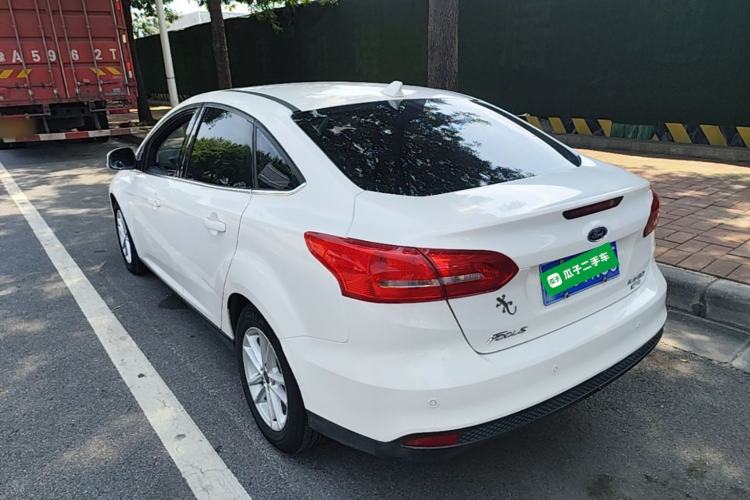 Used Ford Focus 2017 Sedan EcoBoost 180 Automatic Elite Model Rear Left 45 Deg