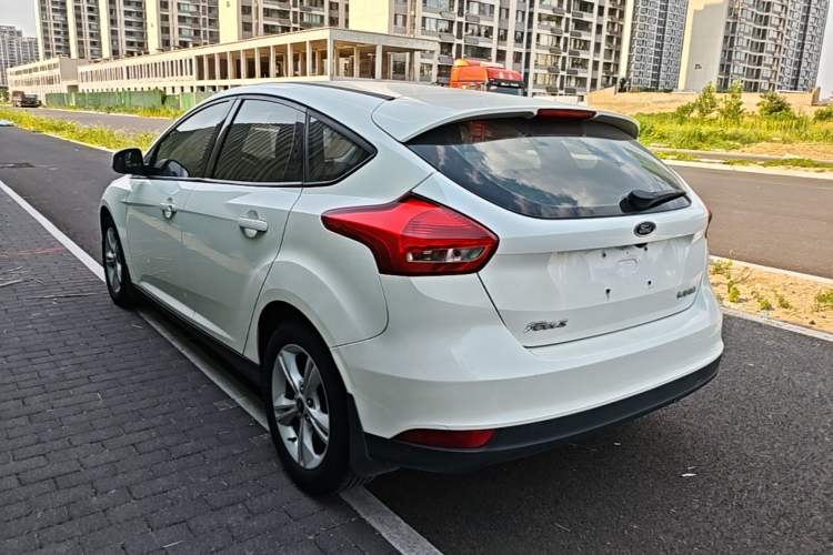 Used Ford Focus 2017 Hatchback 1.6L Automatic Comfort Plus SmartDrive Edition Rear Left 45 Deg