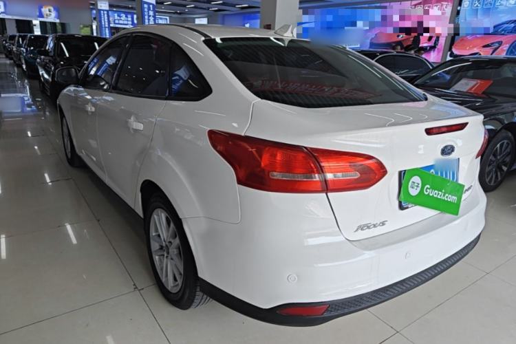 Used Ford Focus 2017 Sedan 1.6L Automatic Fashion Edition Smart Drive Version Rear Left 45 Deg