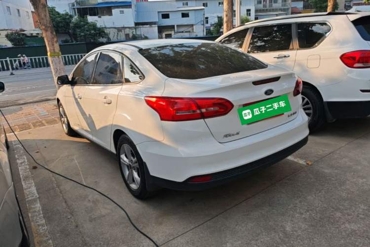 Used Ford Focus 2017 Sedan 1.6L Automatic Comfort Plus SmartDrive Edition Rear Left 45 Deg