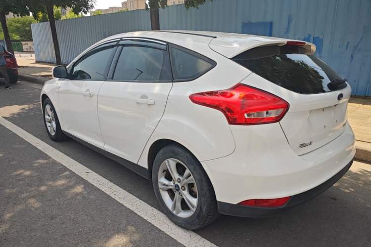 Used Ford Focus 2017 Hatchback 1.6L Manual Comfort Plus SmartDrive Edition Rear Left 45 Deg