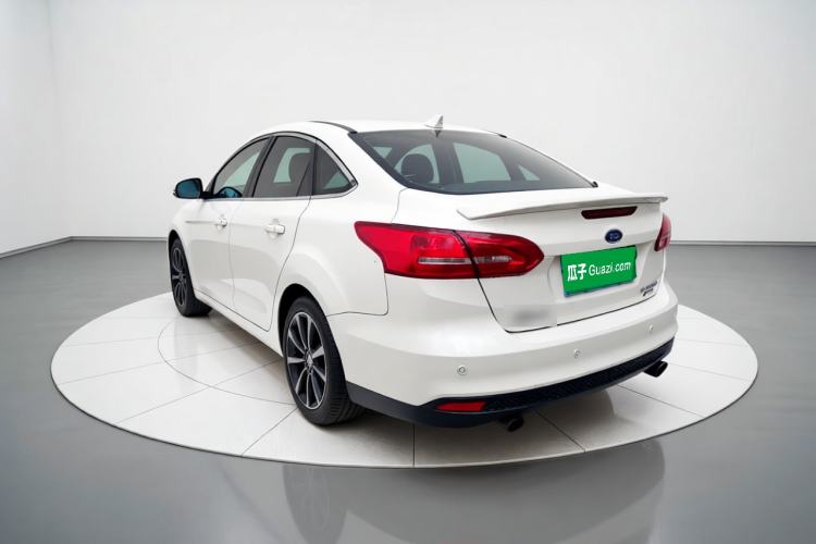 Used Ford Focus 2017 Sedan EcoBoost 180 Automatic Elite Model Rear Left 45 Deg