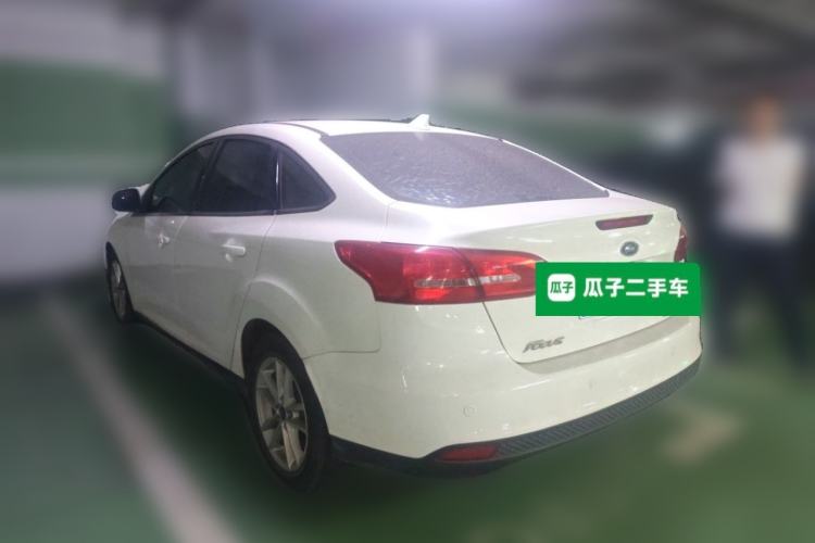 Used Ford Focus 2017 Sedan EcoBoost 125 Automatic Supreme Style SmartDrive Edition Rear Left 45 Deg