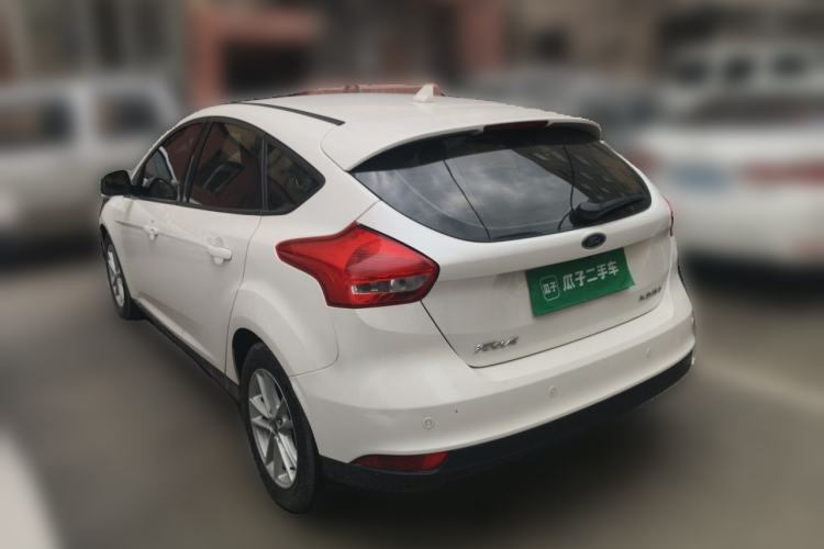 Used Ford Focus 2017 Hatchback 1.6L Automatic Fashion Edition Smart Drive Version Rear Left 45 Deg