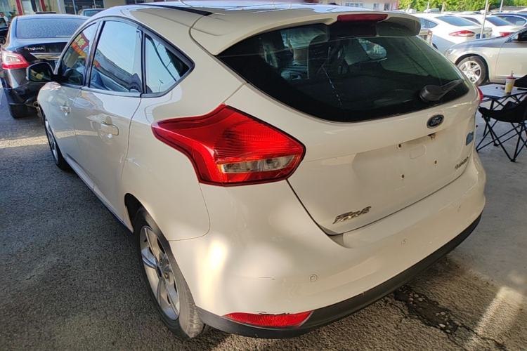 Used Ford Focus 2017 Hatchback 1.6L Automatic Comfort Plus SmartDrive Edition Rear Left 45 Deg