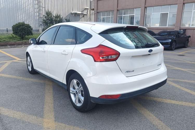 Used Ford Focus 2017 Hatchback 1.6L Automatic Comfort Plus SmartDrive Edition Rear Left 45 Deg