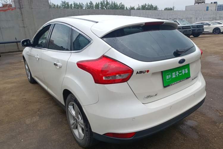 Used Ford Focus 2017 Hatchback 1.6L Automatic Comfort Plus SmartDrive Edition Rear Left 45 Deg