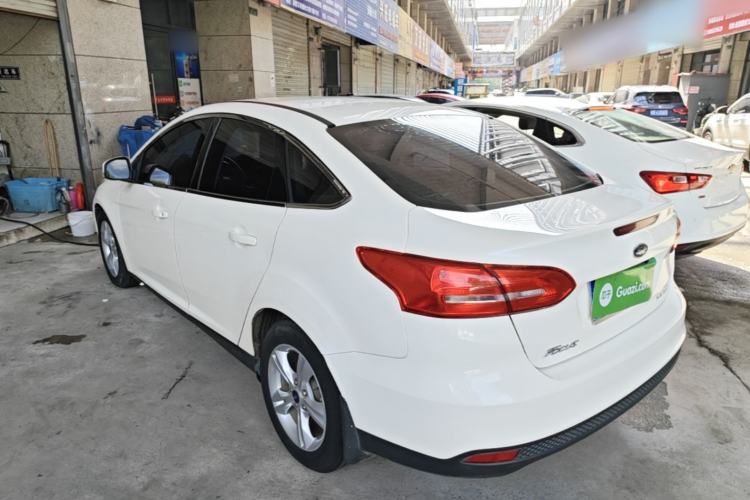 Used Ford Focus 2017 Sedan 1.6L Automatic Comfort Plus SmartDrive Edition Rear Left 45 Deg