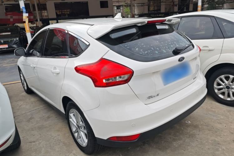Used Ford Focus 2017 Hatchback EcoBoost 125 Manual – Ultra-Performance Style SmartDrive Edition Rear Left 45 Deg