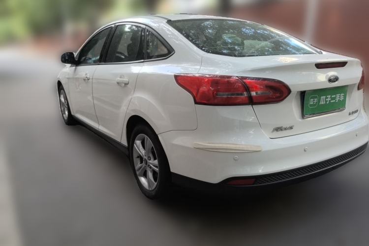 Used Ford Focus 2017 Sedan 1.6L Automatic Comfort Plus SmartDrive Edition Rear Left 45 Deg