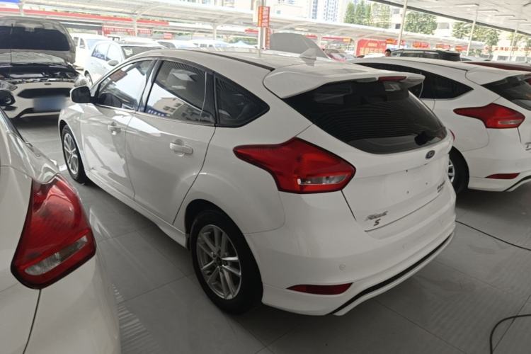 Used Ford Focus 2017 Hatchback 1.6L Manual Fashion Edition SmartDrive Version Rear Left 45 Deg