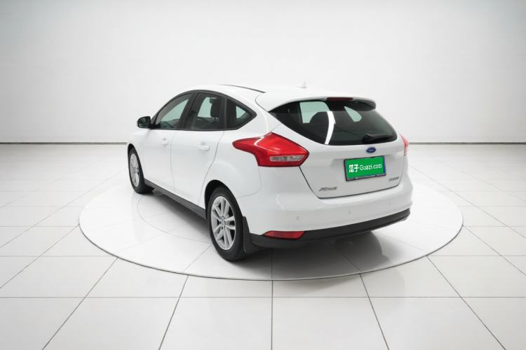 Used Ford Focus 2017 Hatchback 1.6L Automatic Fashion Edition Smart Drive Version Rear Left 45 Deg